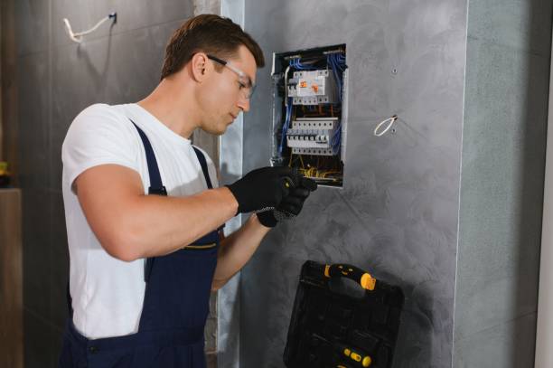 Best Licensed Electrician  in Greencastle, IN